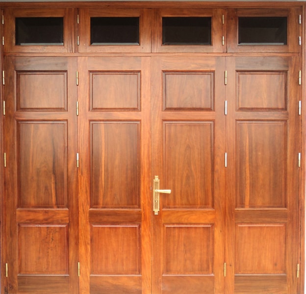 cửa gỗ tự nhiên 4 cánh