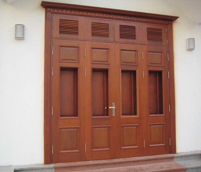 cửa gỗ 4 cánh